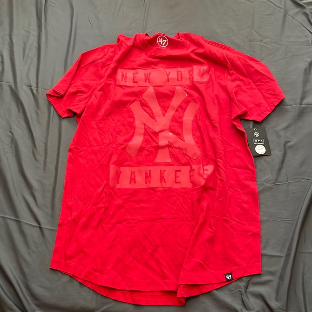 NY Yankees Tee